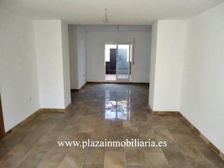 Casa en El Valle. Esta casa nueva a estrenar se encuentra en lucena, córdoba, en l