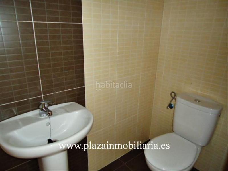 Foto fdfed9d8-507f-47c6-bd97-3cf83ee2f045. Casa con parcheggio in El Valle Lucena