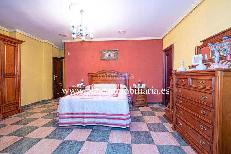 Foto 248c2469-616c-4bfc-ae38-4c559939a7f9. House with parking in El Carmen - La Barrera Lucena