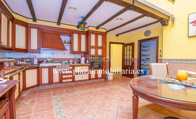 Foto 3bd883d7-57f2-4f7d-bd45-178d7aa5a5e7. House with parking in El Carmen - La Barrera Lucena