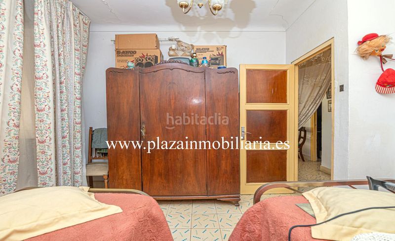 Foto 248ed150-3778-47a4-8c00-b86e1043e635. Casa amb aparcament a Centro Lucena