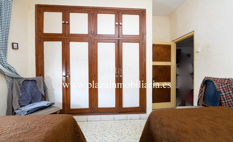Foto 27aff947-0827-4dc8-b983-25a604e1e75e. Casa amb aparcament a Centro Lucena