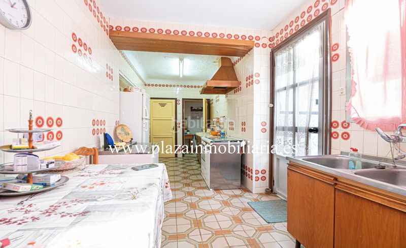 Foto 6311cb63-72af-4830-8721-15d13e7db160. Casa amb aparcament a Centro Lucena