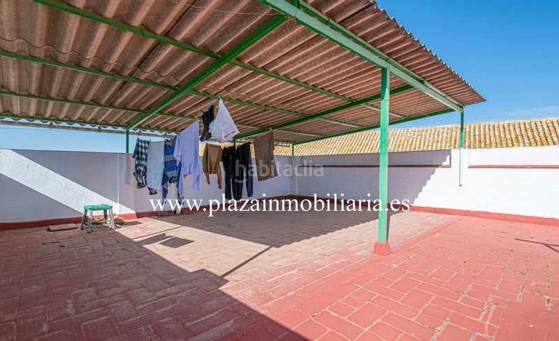 Foto 7eec7043-4a2d-4796-ba93-2fc0d0c5e12f. Casa amb aparcament a Centro Lucena