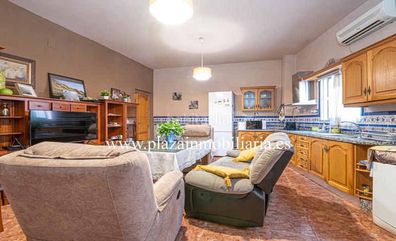 Foto d3a86365-1e17-4b46-b105-7b1f98fa037b. Maison dans Poleares Lucena