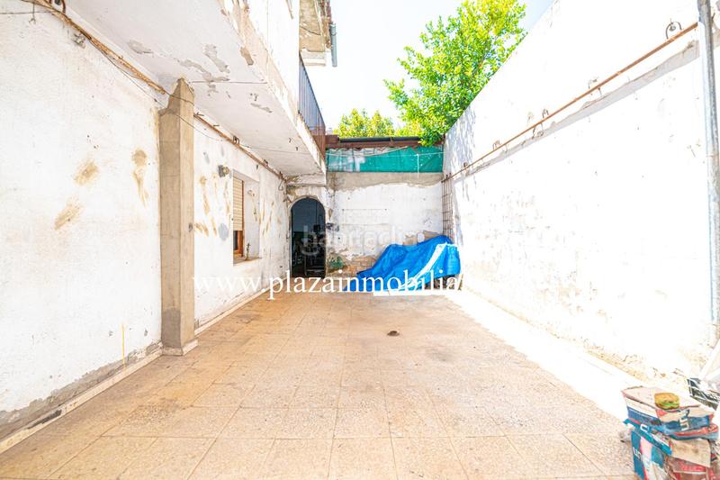 Foto 0b45d42c-c7c3-4130-aab5-d6ffbf0dcee9. Casa  para reformar de 4 hab. zona c. juan manuel de aréjula por 128.000 euros. en Lucena