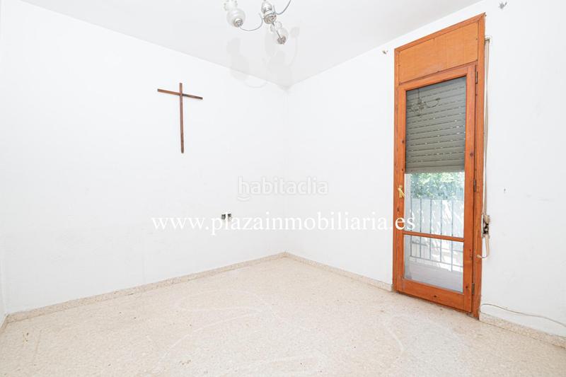 Foto dbd58677-b4f5-4da3-bc75-16364b9f26fd. Casa  para reformar de 4 hab. zona c. juan manuel de aréjula por 128.000 euros. en Lucena