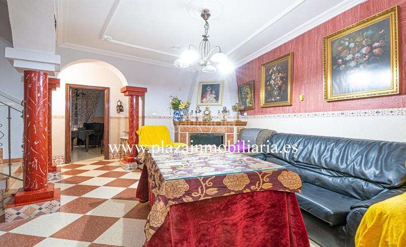 Foto a7411bd9-706b-49ea-ac21-0485b2628a90. Casa in El Carmen - La Barrera Lucena