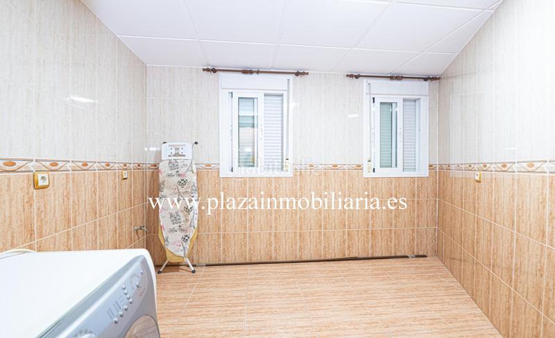 Foto bf1b43ae-6dd6-4693-819a-718df44415d1. Casa amb aparcament piscina a El Valle Lucena