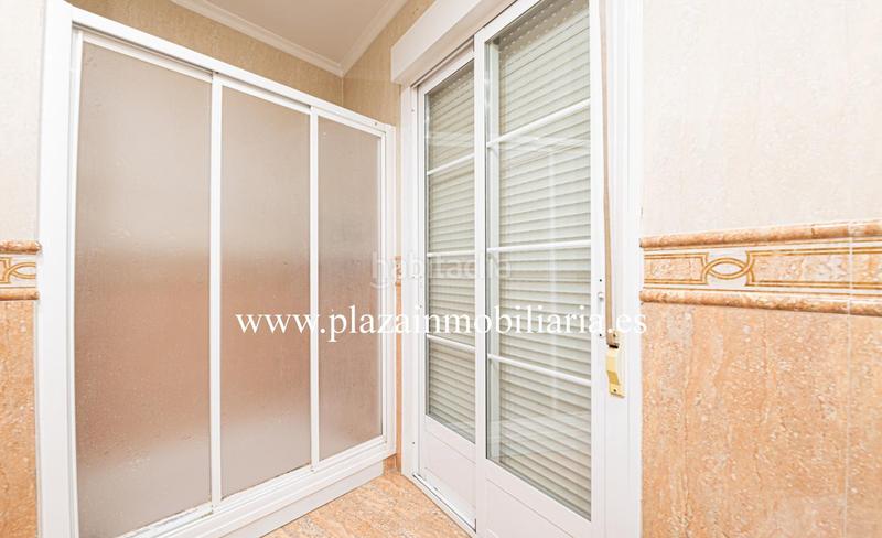 Foto c5cc5506-10e1-43e5-bdff-85349f0cbf48. Casa amb aparcament piscina a El Valle Lucena
