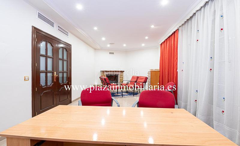 Foto c8f34416-a5f8-4145-a113-fb2d48d443d4. Casa amb aparcament piscina a El Valle Lucena