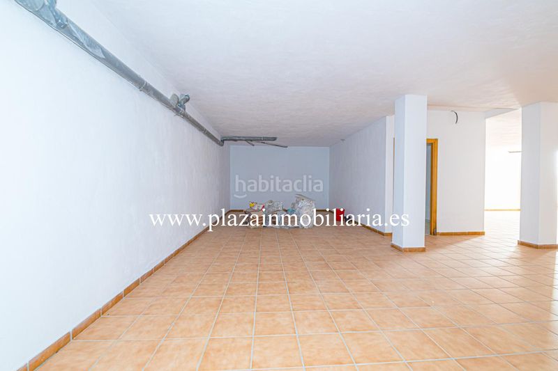Foto 1a21efb8-5365-41f0-87f2-646bdd762d37. Casa amb aparcament a El Valle Lucena