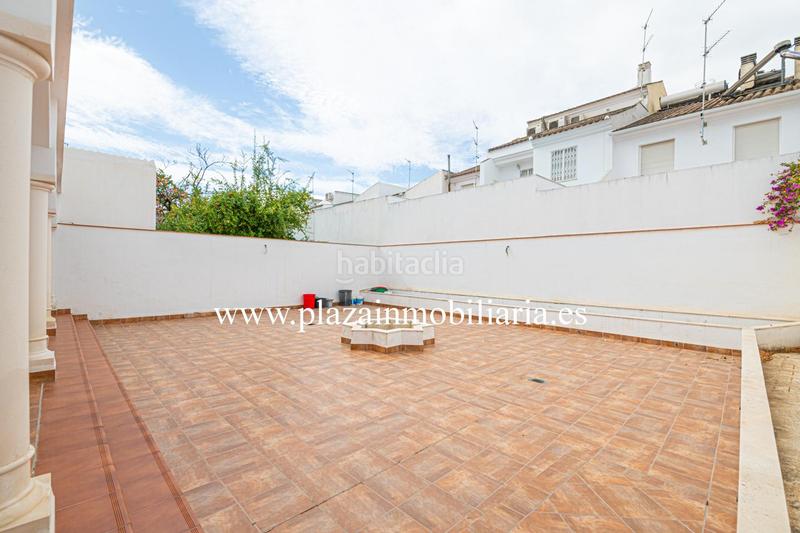 Foto 0f0d3cf5-5793-40db-a188-cae61035bb19. Casa con parcheggio in El Valle Lucena