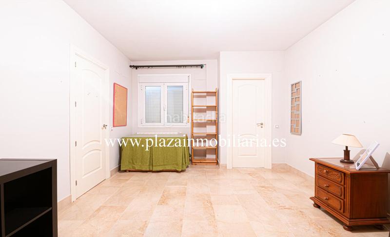 Foto 10708e88-3a33-4858-a3f7-0ef1c96156c4. House with parking in San Francisco Lucena