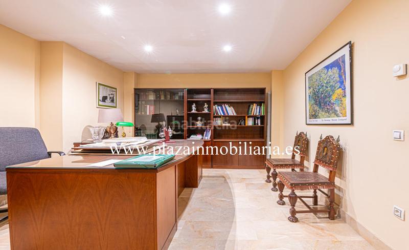 Foto 7733f324-6b61-42ed-ae37-970f3b3549b6. House with parking in San Francisco Lucena