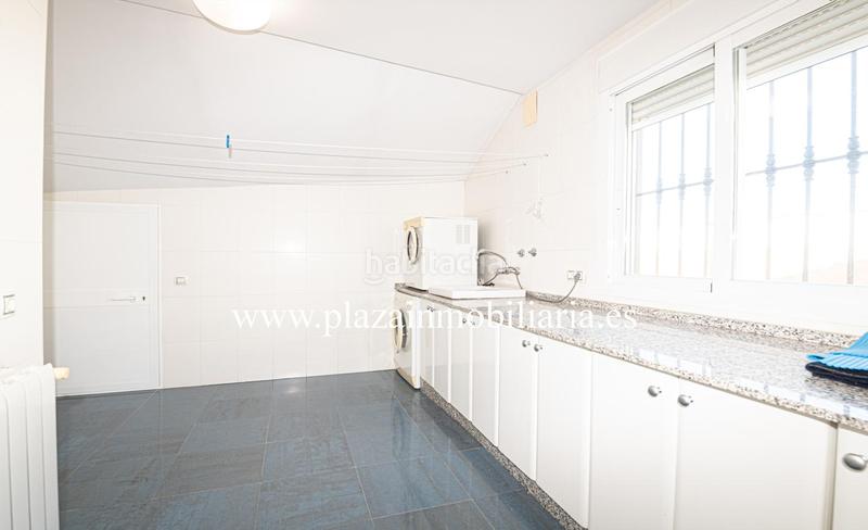 Foto bba2ab8c-072d-4a7d-af75-32a9a73738d4. House with parking in San Francisco Lucena