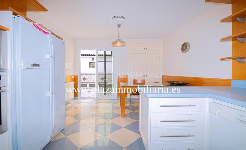 Foto cebd6065-e760-4c9a-9188-cc43aecd7fd5. House with parking in San Francisco Lucena