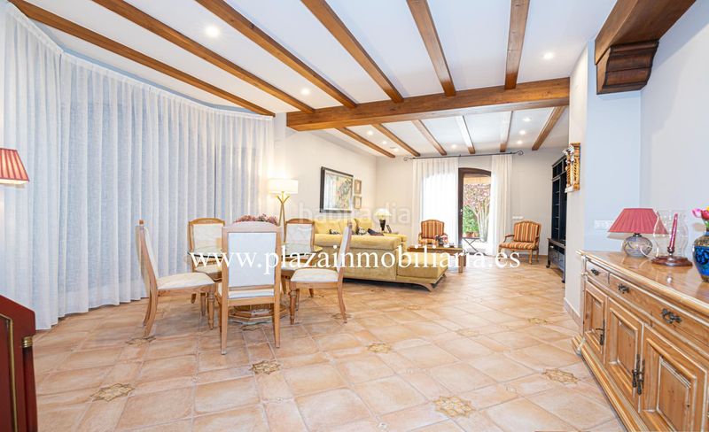 Foto ffa5d61a-1257-411d-a4cb-4325094cbde9. Casa a El Carmen - La Barrera Lucena