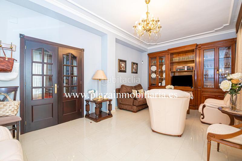 Foto f55c2201-503b-4d70-810f-2b18d7376c8c. Casa amb aparcament a Las Tinajerías - Juderías Lucena