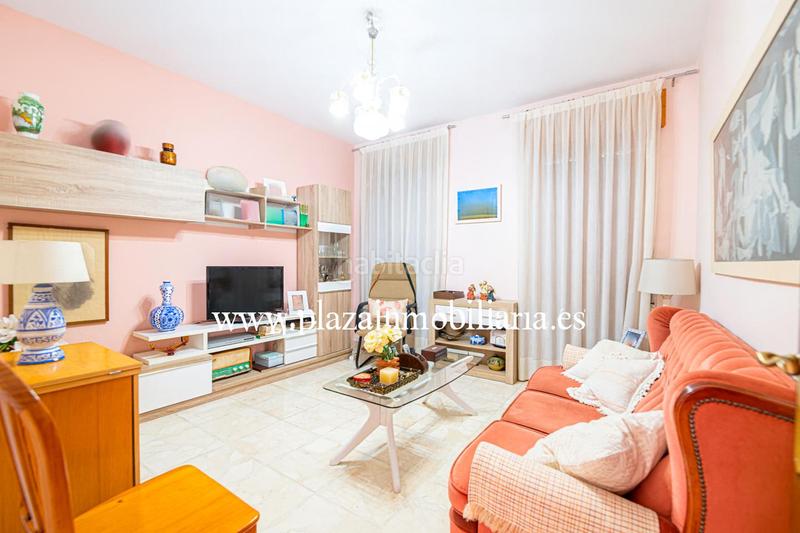 Foto b1096835-7db5-460a-92e7-60557b74b979. Casa amb aparcament a Poleares Lucena