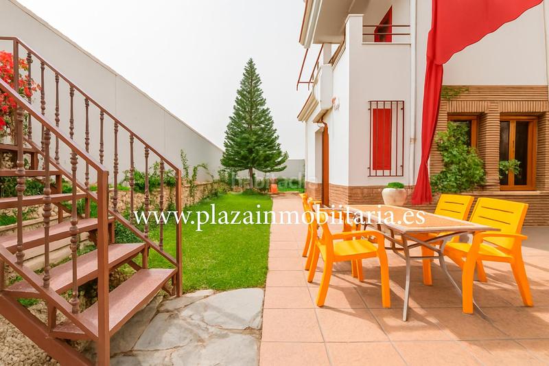 Foto b3b16e52-a822-478e-b4c4-325009534480. Casa amb aparcament a Poleares Lucena