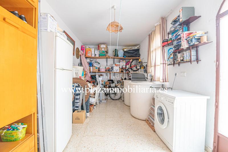 Foto fd6623ff-e60a-4c44-be12-79d9544a44c2. Casa amb aparcament a Poleares Lucena