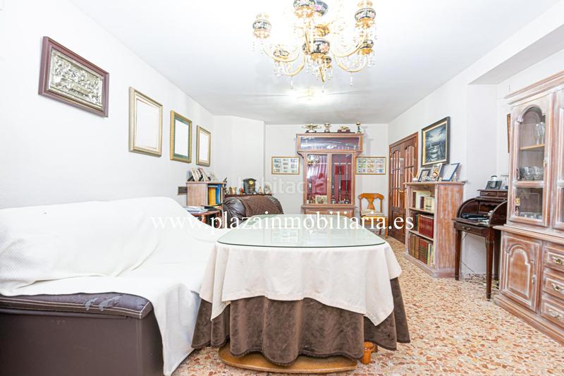 Foto 884ace00-58f9-4ea8-9e3f-4f1401e39860. Casa amb aparcament a El Valle Lucena