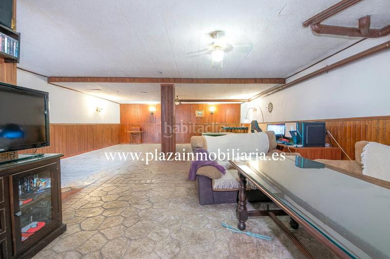 Foto 1794cd73-0384-43fa-a211-c31d78d4b44c. House with parking in El Carmen - La Barrera Lucena