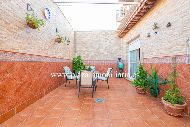 Foto b7d55458-3b52-4247-8cbe-2a7956471b47. House with parking in El Carmen - La Barrera Lucena