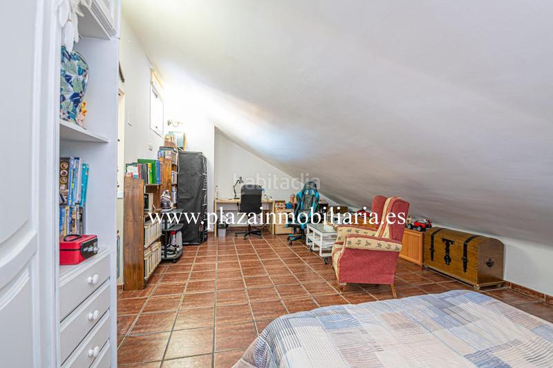 Foto bad0e520-762d-4fd8-a1b4-236511776fc6. House with parking in El Carmen - La Barrera Lucena