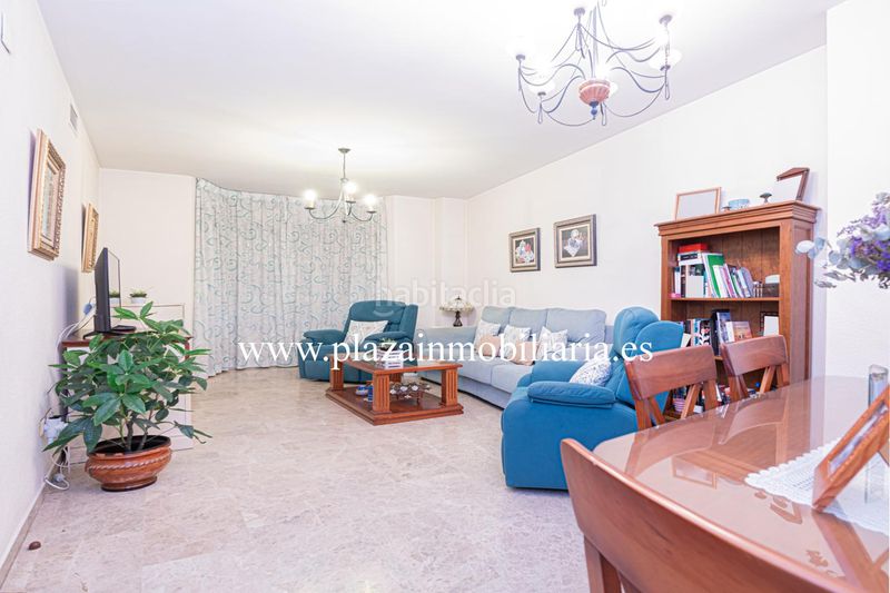 Foto 7d829f56-1839-4131-9641-739eba1b7a0d. Casa amb aparcament a El Valle Lucena