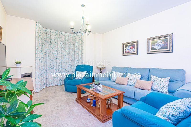 Foto f458cfd3-ff9f-43af-bcbb-cd758b7e155f. Casa amb aparcament a El Valle Lucena