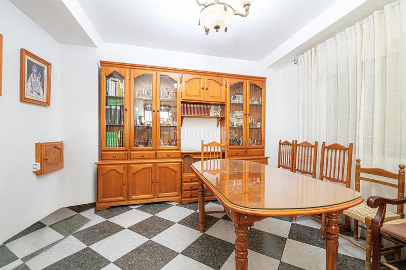 Foto 4b3b6b2d-25c4-4725-a950-0ecdc6853824. Maison dans San Francisco Lucena