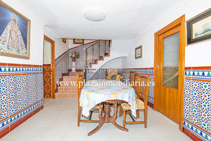 Foto 3d3612ea-bda4-4c60-af6c-0fbd1521bccc. Casa amb aparcament a Las Tinajerías - Juderías Lucena