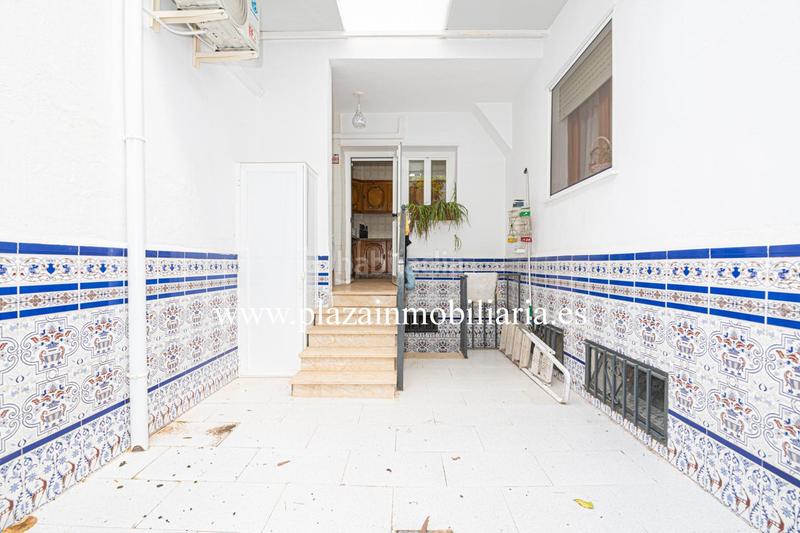 Foto e93b3638-9c7c-41f0-b4d5-fb151955c26d. Casa con parcheggio in jardín Lucena Lucena