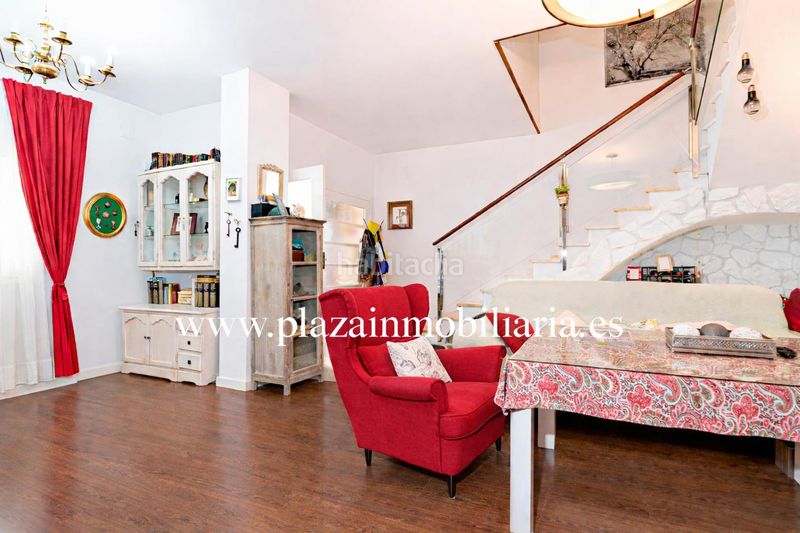 Foto 8ca28366-d666-4514-8420-a24f8b619870. Pis a Centro Lucena