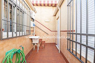Casa a Hoya del Molino. Casa de 3 hab. zona la calzada por 105.000 euros.