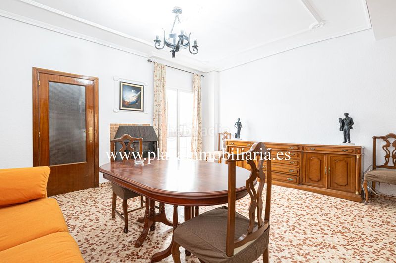 Foto 14c45d5b-4d65-44f7-bd6b-706ee6785f6e. Casa amb aparcament a San Francisco Lucena