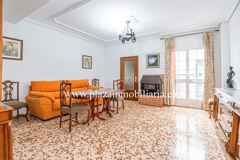 Foto 37105490-8479-40a0-b594-2f6c6e7243e8. Casa amb aparcament a San Francisco Lucena