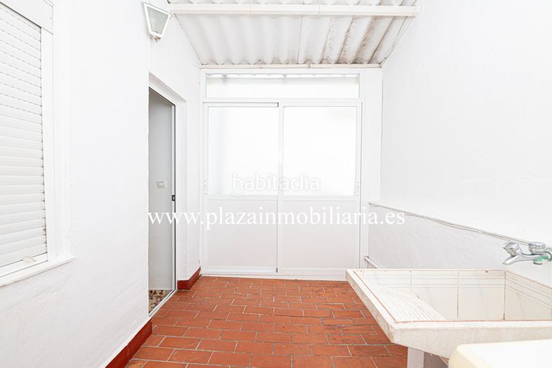 Foto 8fc554c6-aaf2-4156-8992-161254617233. Casa amb aparcament a San Francisco Lucena