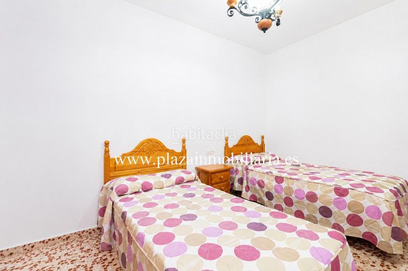 Foto fb7b5ade-9713-496c-b54c-9da0e7f2d50d. Casa amb aparcament a San Francisco Lucena