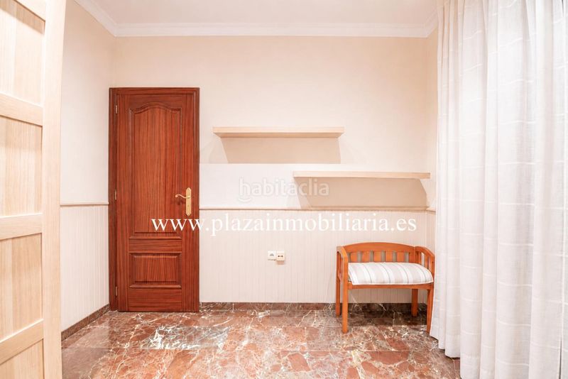Foto c58821d7-cbb5-4aaf-a0f4-5eae5fae7ac1. Casa amb aparcament a El Valle Lucena