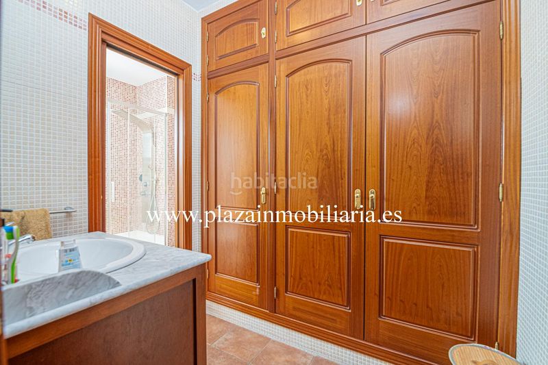 Foto f3bcf632-e0e6-44cf-b04d-c4811eb2d4c2. Casa amb aparcament a Las Tinajerías - Juderías Lucena