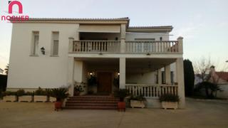 Casa a El Higuerón. Magnifica casa en el higueron con piscina
