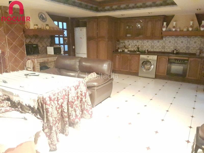 Foto ef64d980-6c97-4348-82a7-679f489bd559. Piso magnifico piso en la avenida ollerias, 206m2 con ascensor y patio en Córdoba