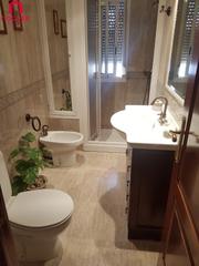 Location Appartement à Santa Rosa - Valdeolleros. Piso  en alquiler en santa rosa  proximo al vial con ascensor