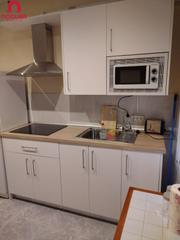 Lloguer Apartament  Calle alcalde sanchez badajoz. Apartamento en alquiler junto renfe en planta baja con patio