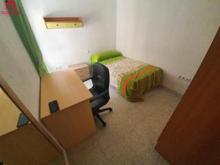 Rent Flat in Huerta de la Reina - Trassierra. !! estudiantes !!! curso 2025 2026   piso alquiler  amueblado y