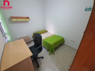 Rent Flat in Huerta de la Reina - Trassierra. !! estudiantes !!! curso 2026 2027   piso alquiler  amueblado y