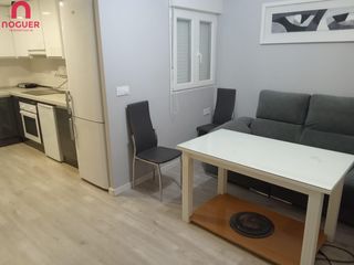 Affitto Appartamento in Ciudad Jardín - Zoco. Piso en bulevar hernan ruiz con ascensor y reformado curso 20262